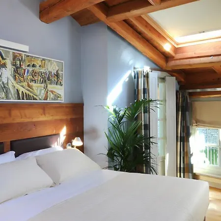 Hotel Ad Gallias 4*