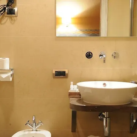 Hotel Ad Gallias Bard