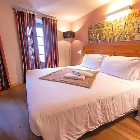 Hotel Ad Gallias 4*