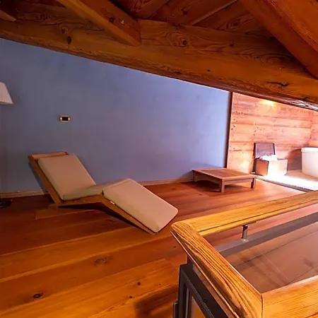 Ad Gallias Hotel 4*