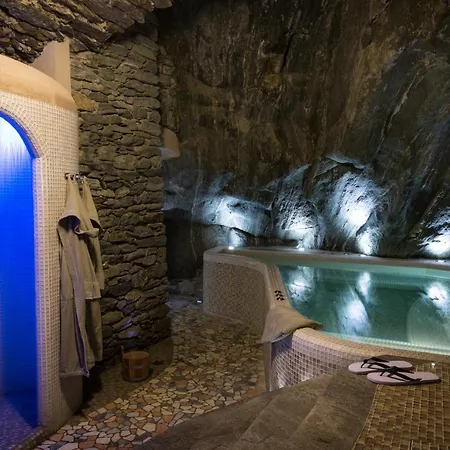 Hotel Ad Gallias Bard